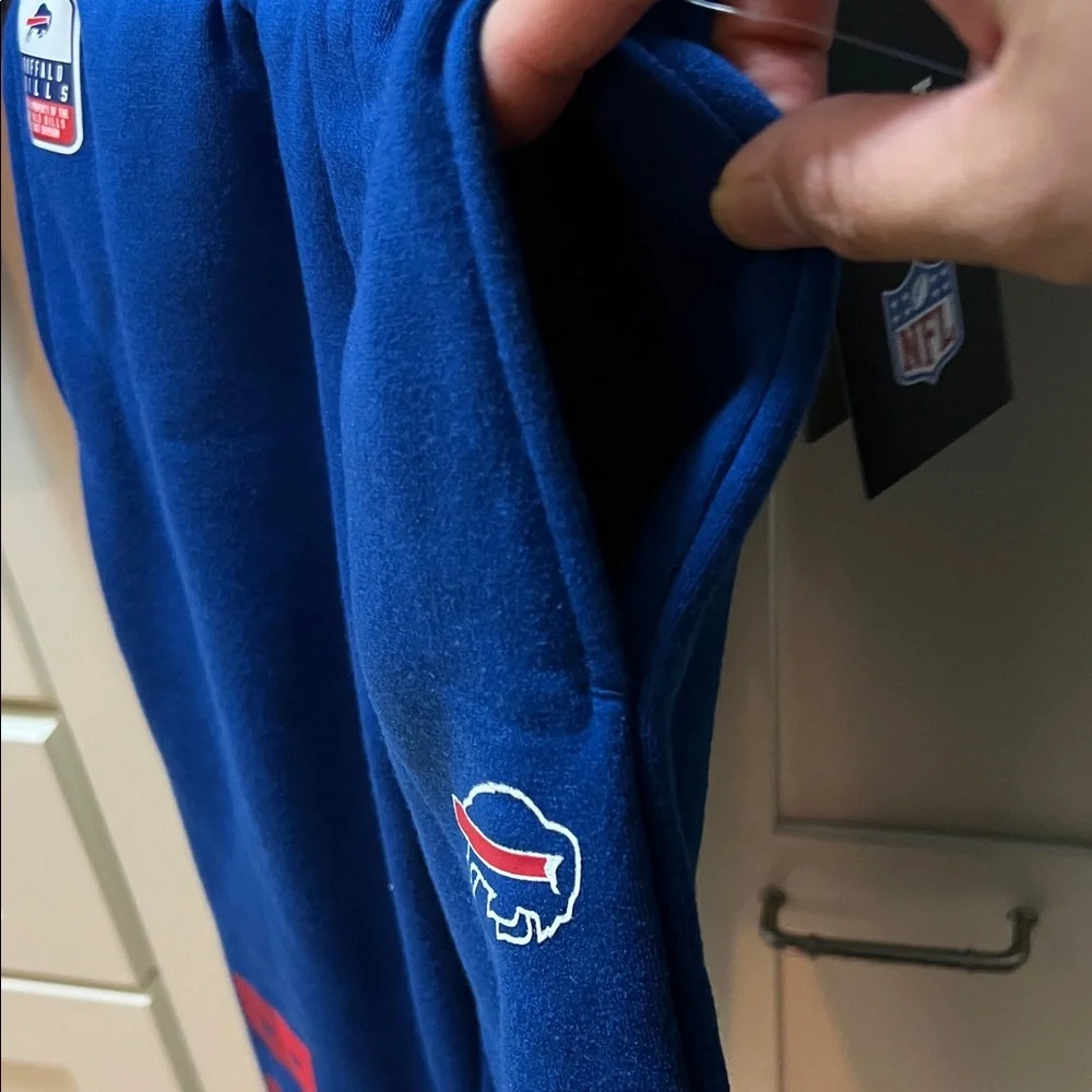 Buffalo Bills Hoodie and Sweatpants Set - Picture 5 of 7